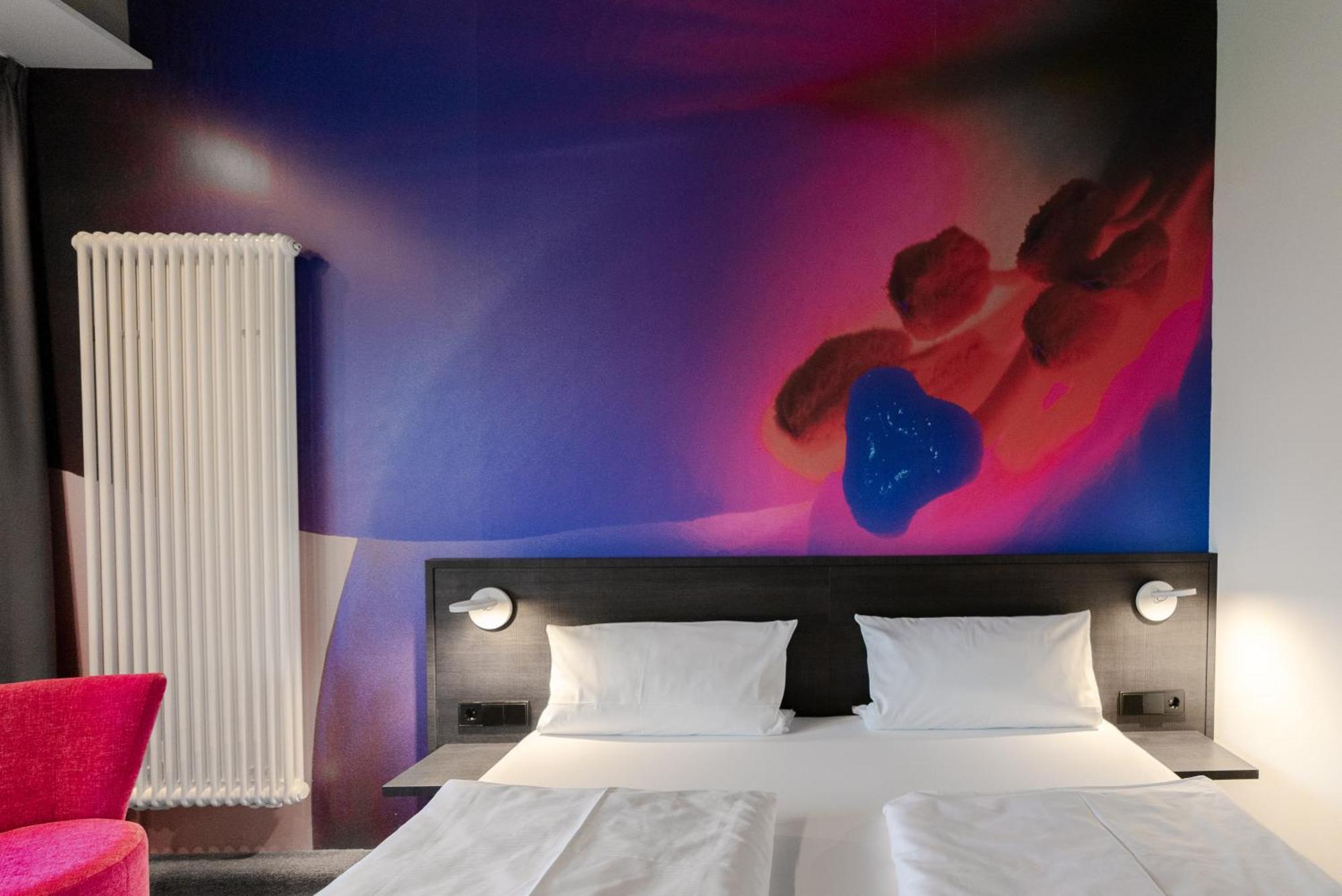 Hotel Qubixx Stadtmittehotel 3*